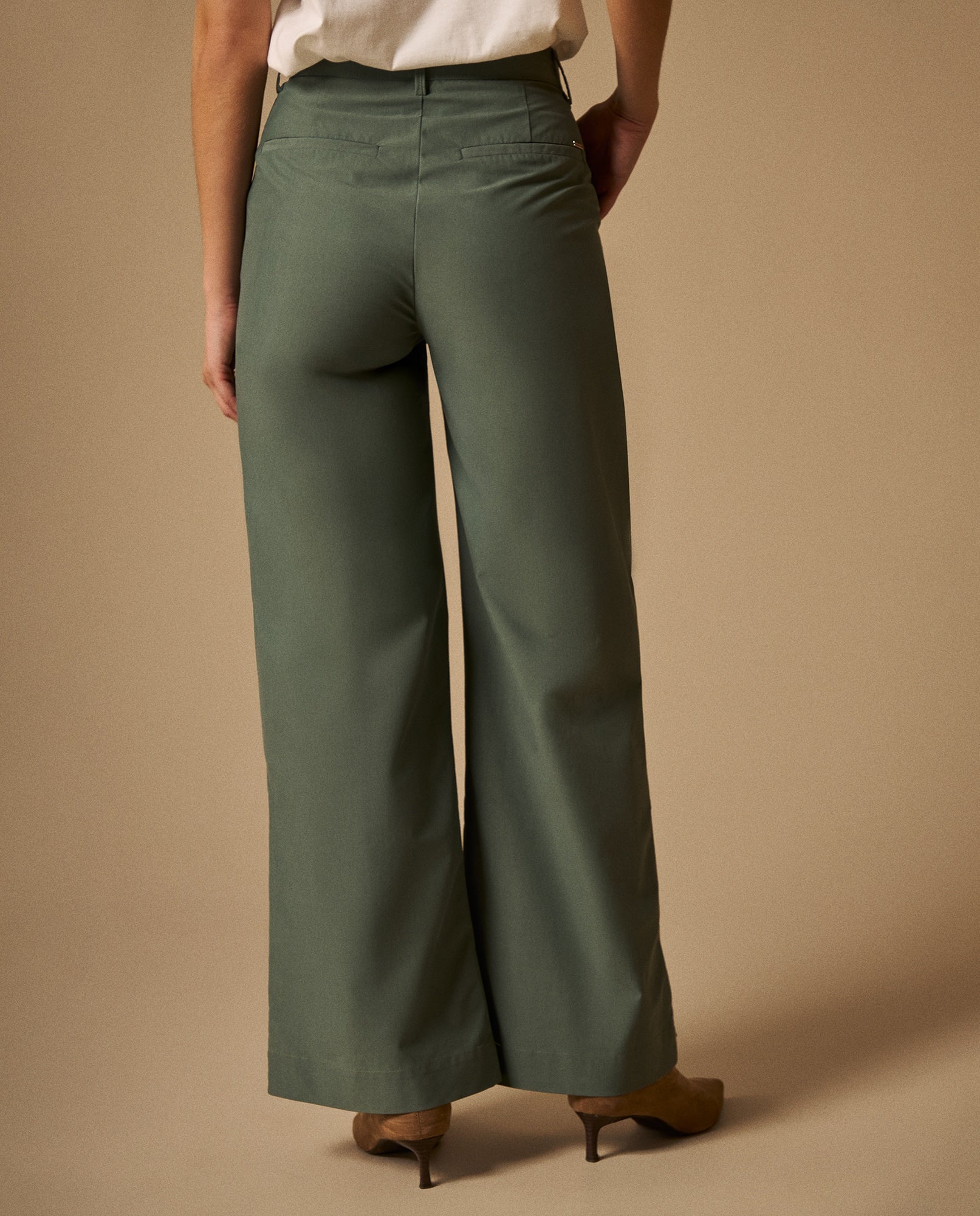Pantalón Wide Leg con Caída Natural - Verde 34_639G012_VER176009_6