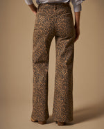 Jean Wide Leg Estampado Leopardo - Beige