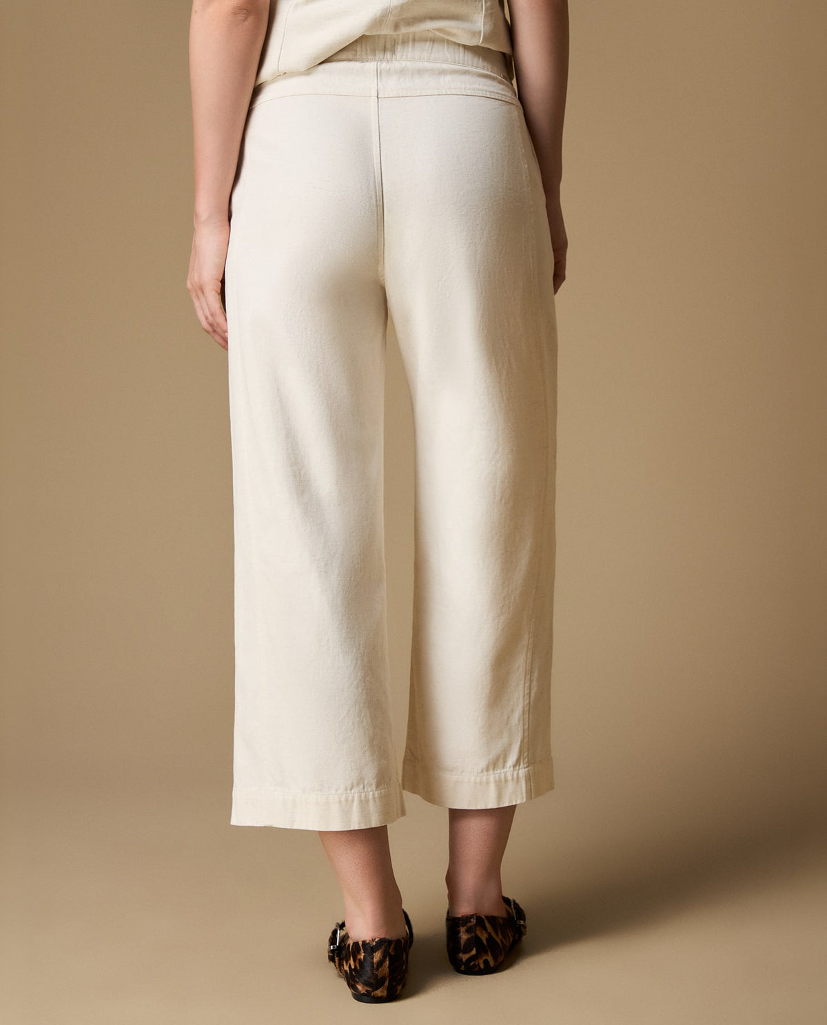 Pantalón barrel fit tiro alto - Crudo 34_639H008_CRU114201_5