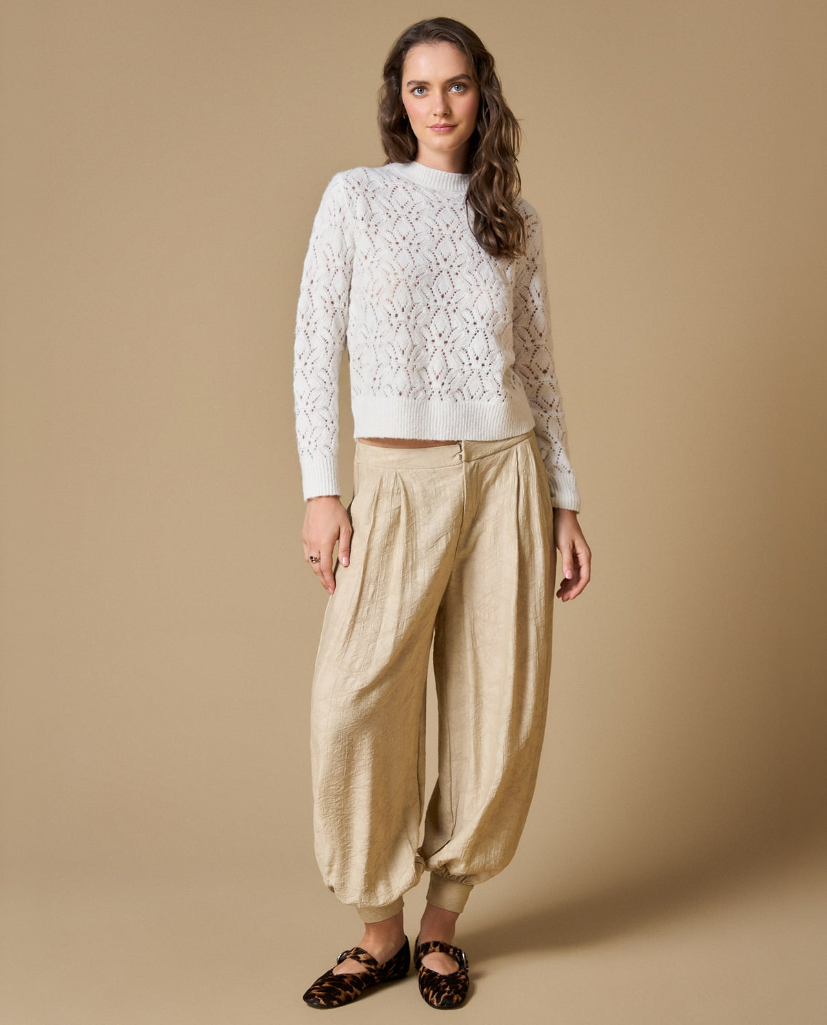 Pantalón Barrel Textura Monocromático - Beige 34_639H060_BEI131105_0