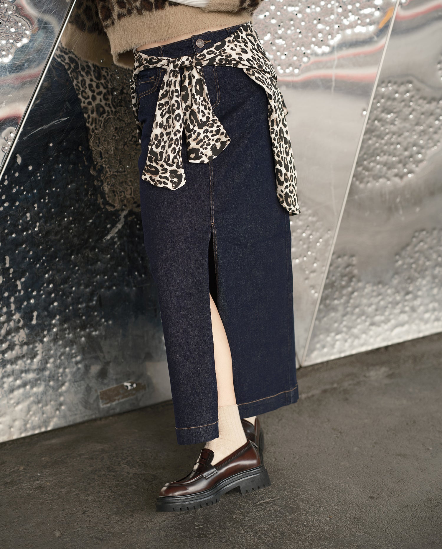 Falda larga denim línea A con abertura frontal - Azul