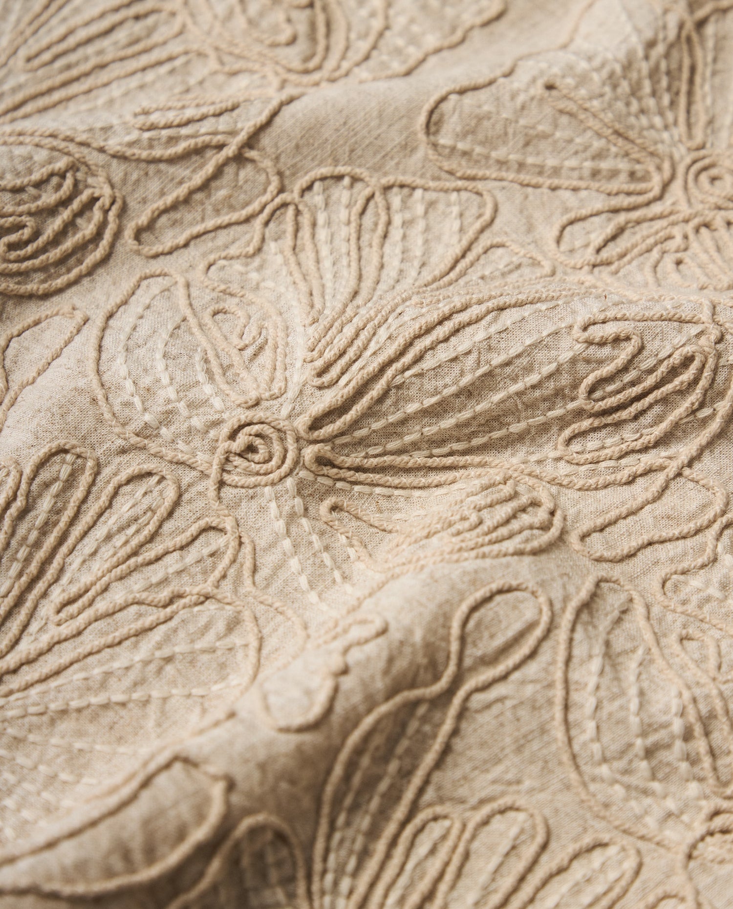 Falda línea A bordada con detalle en el borde - Beige