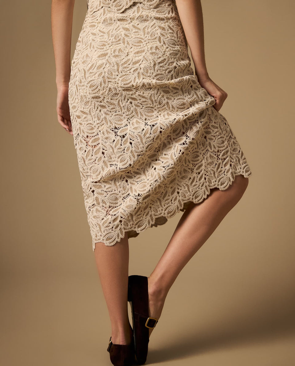 Falda midi con textura floral y detalle en borde - Beige 34_642H205_BEI130607_5