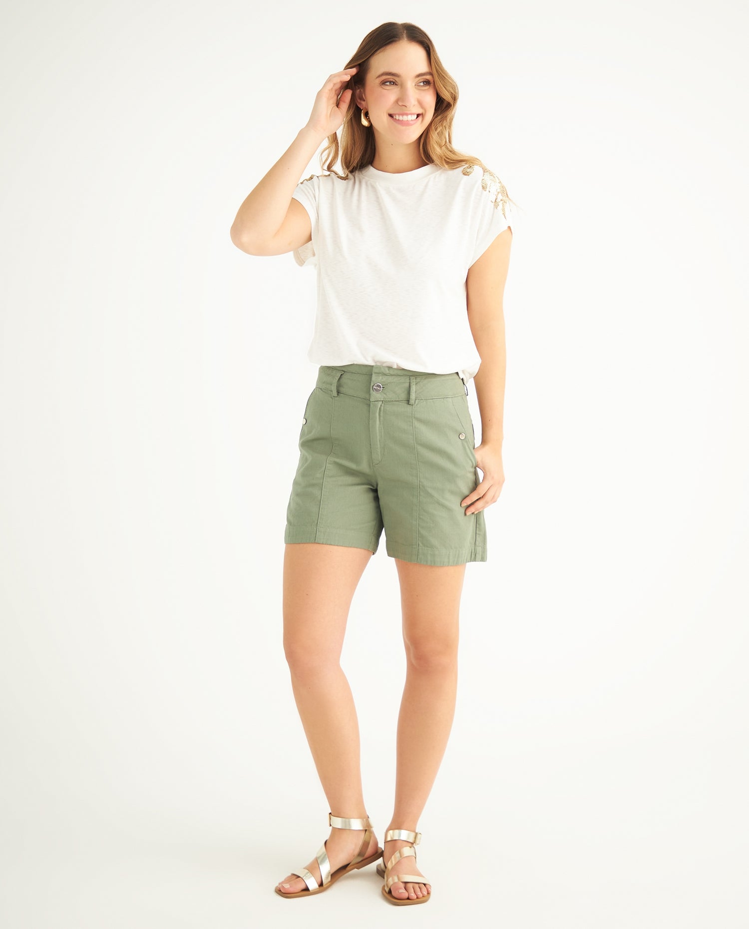 Bermuda con cortes decorativos para mujer - Verde
