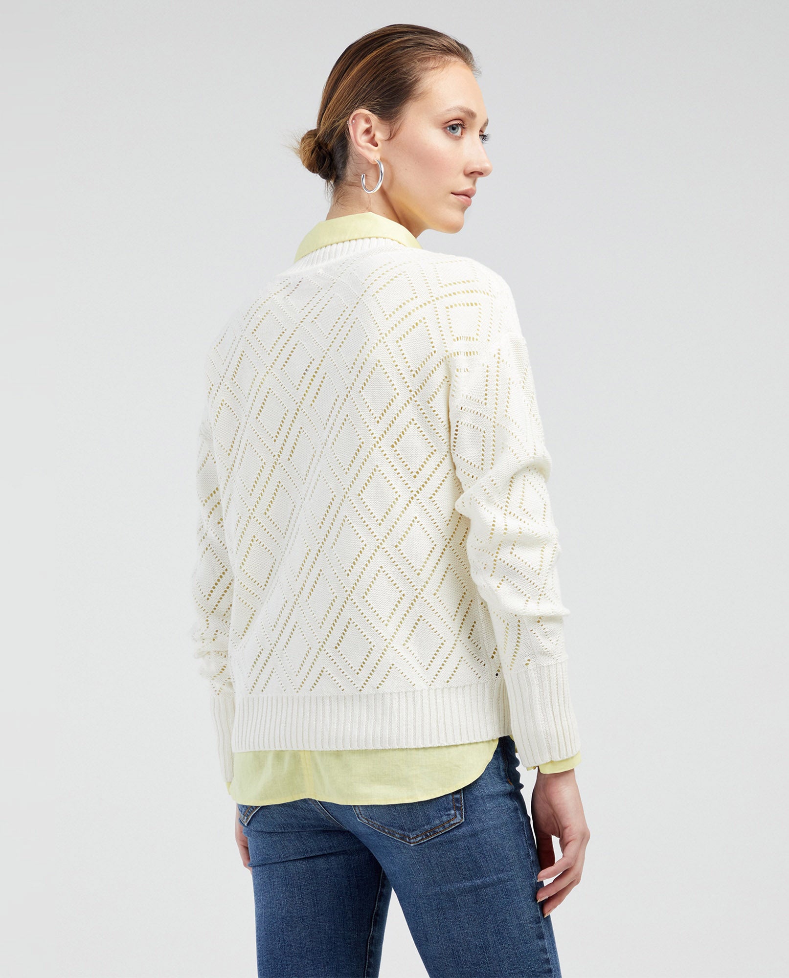 Buzo tejido cuello en V para mujer - Crudo 34_661E213_A00916_4