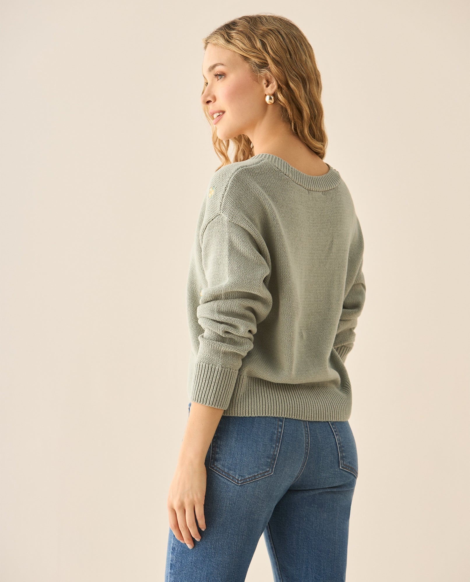 Suéter tejido con detalles bordados para mujer  - Verde 34_662G205_VER114804_5