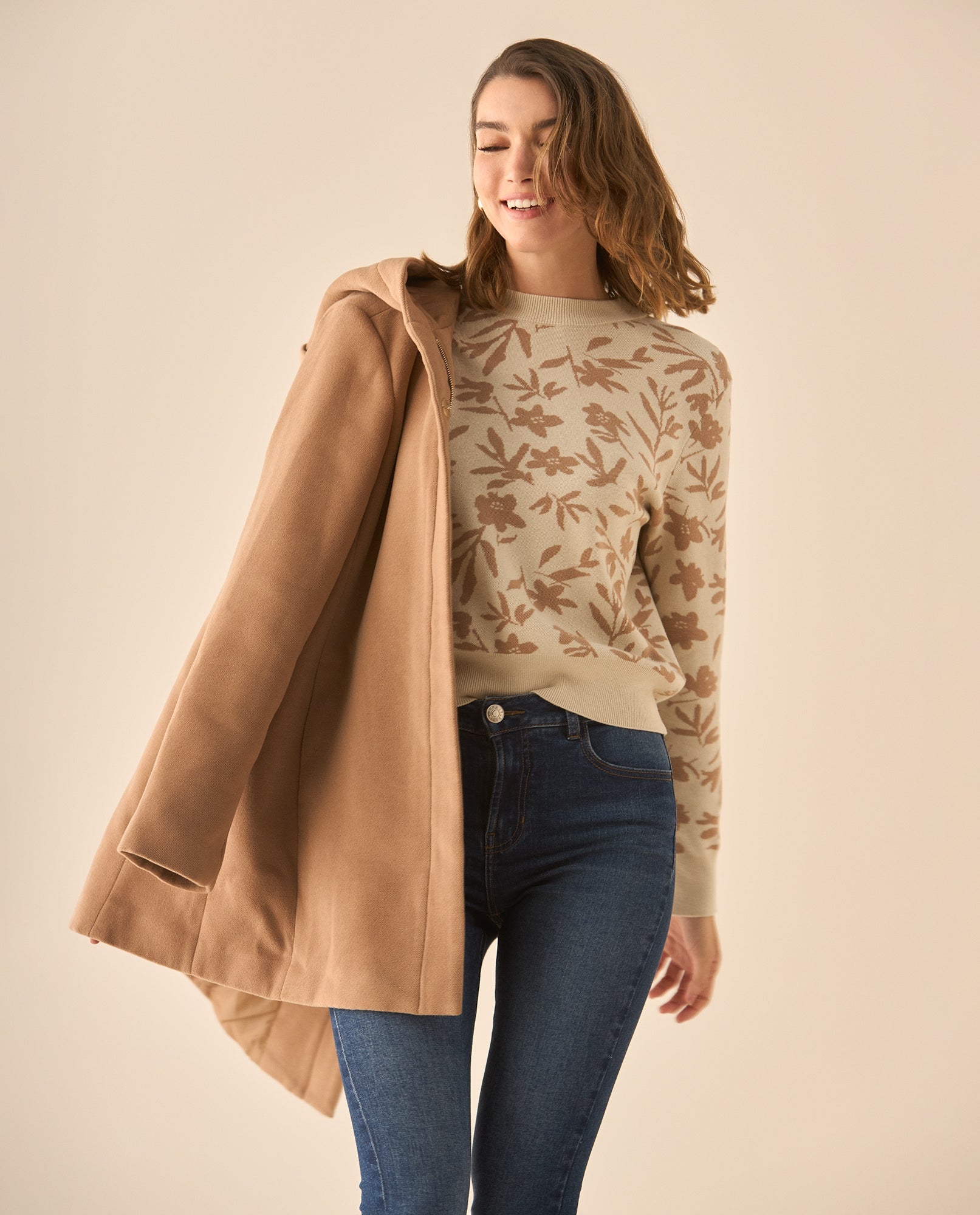 Suéter tejido de diseño cerrado para mujer - Beige 34_662G206_BEI171022_0