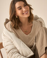 Buzo escote en V con tejido abierto para mujer  - Beige