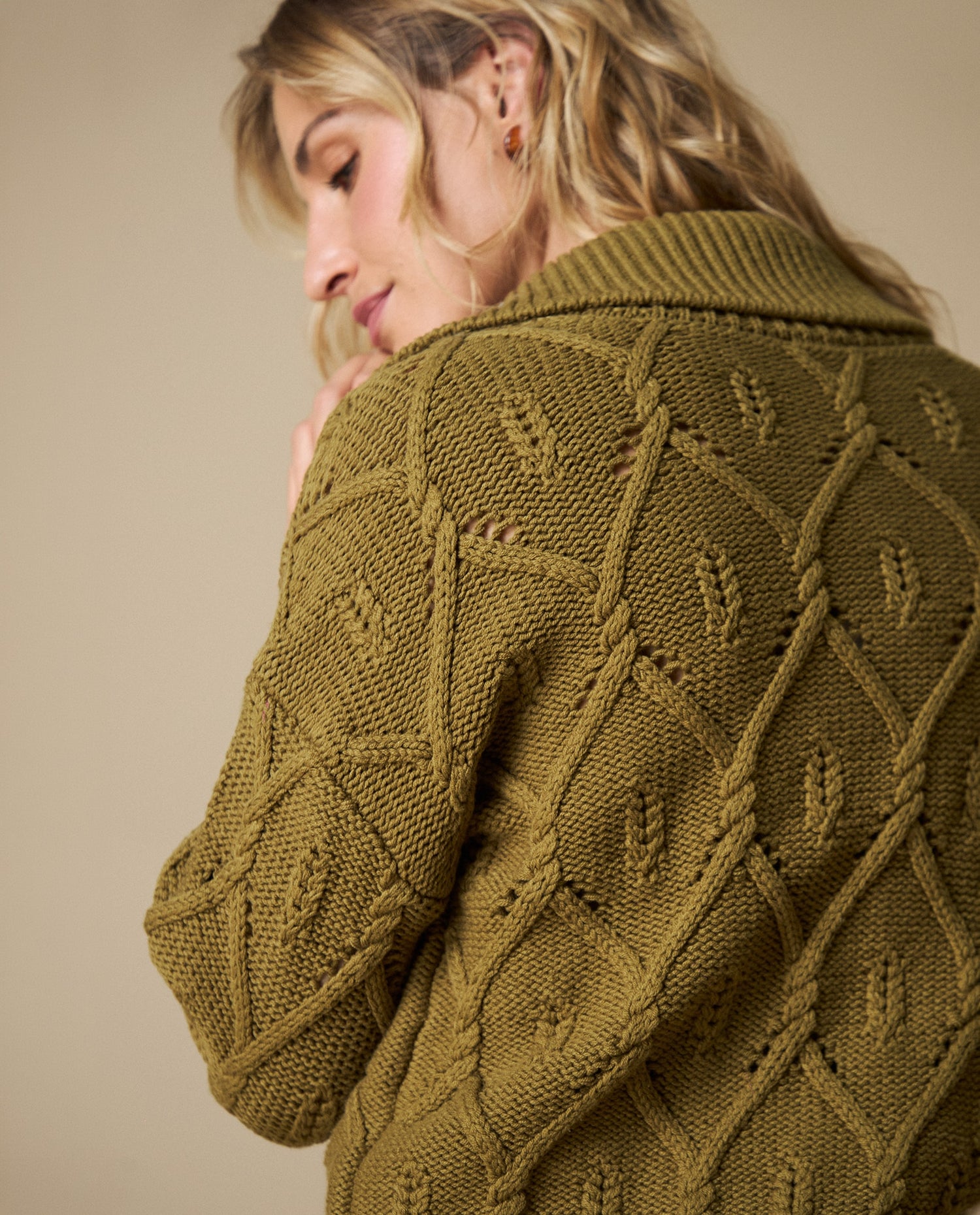 Suéter tejido cuello tortuga - Verde