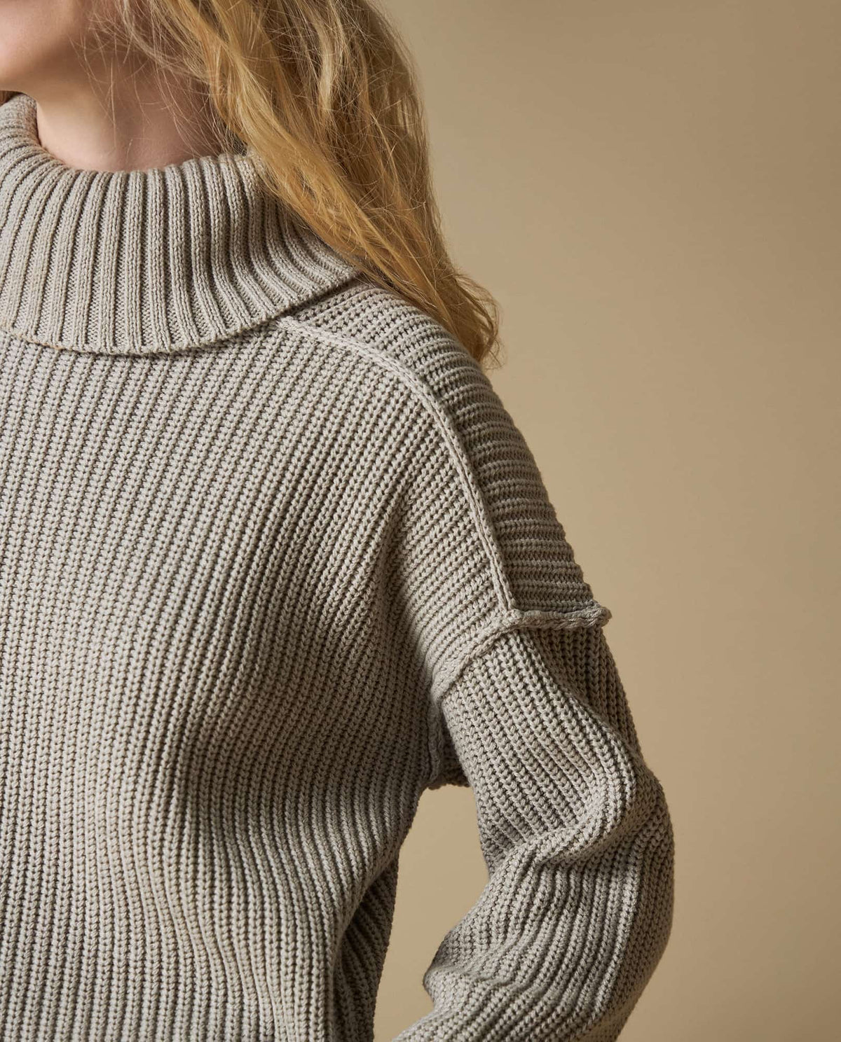 Suéter Tejido Cuello Redondo - Gris 34_663H226_GRI181110_0