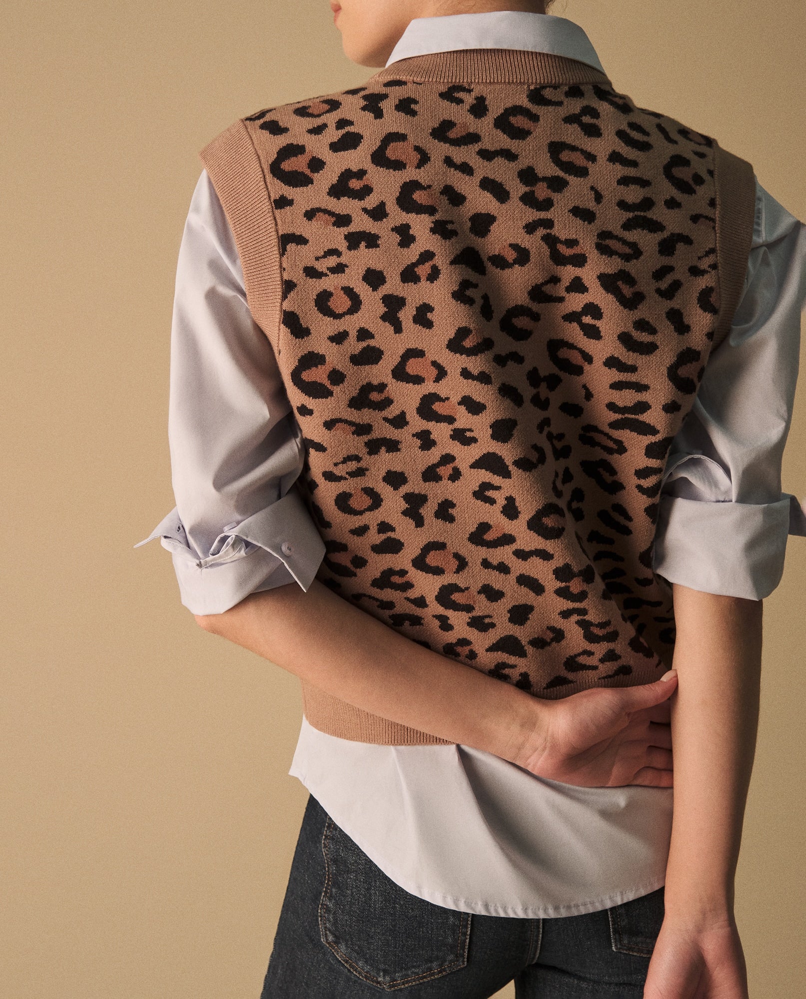 Chaleco Tejido Animal Print Beige - Beige 34_669G233_BEI150730_4