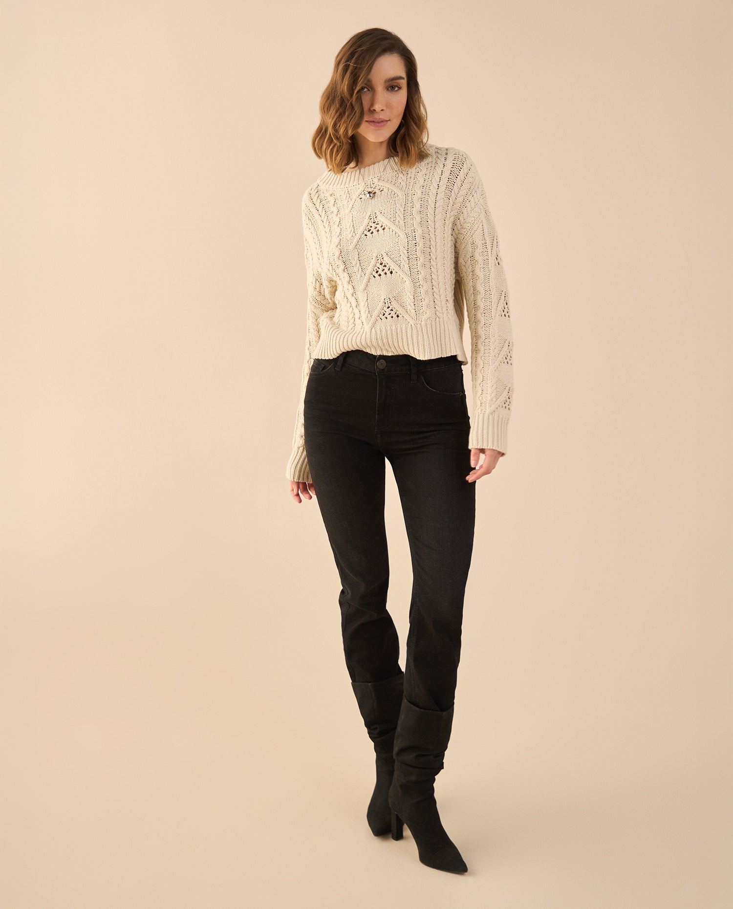 Jean Straight en black denim para mujer - Negro