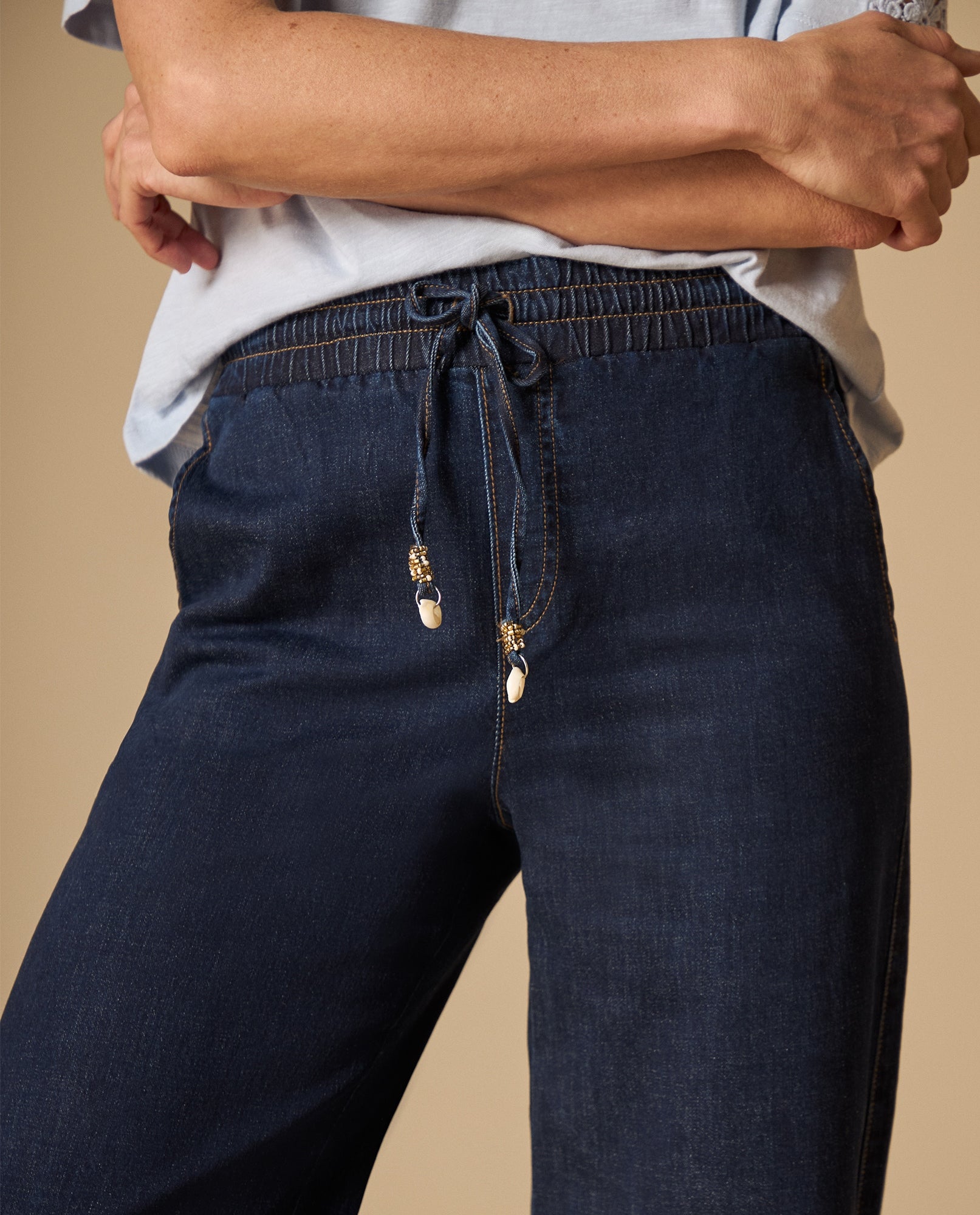 Pantalón denim liviano con pretina elástica y cordón ajustable - Azul 34_671H031_AZU193933_4