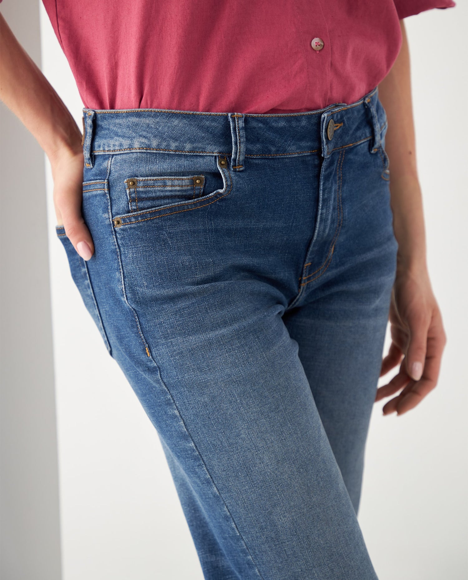 Jean Straight cinco bolsillos para mujer - Azul