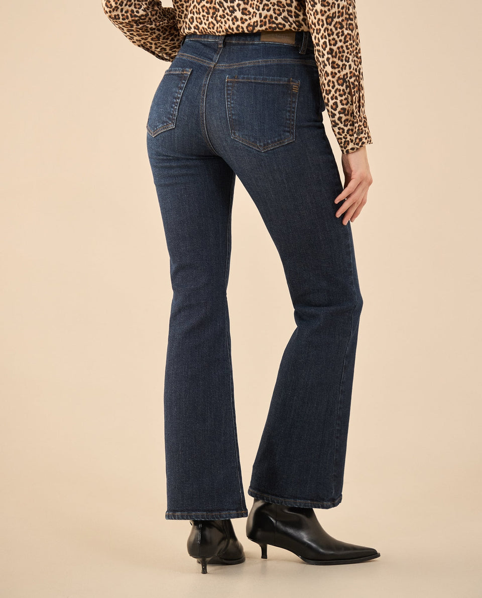 Jean Flare tono oscuro para mujer - Azul 34_672G002_AZU193933_4