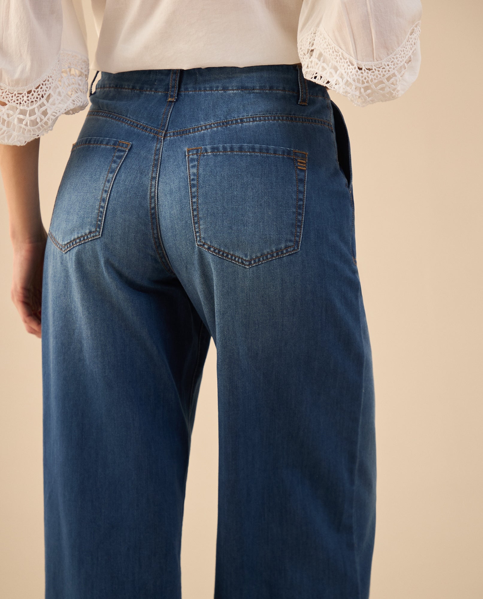 Jean tipo jogger tono oscuro para mujer - Azul 34_672G005_AZU174027_6