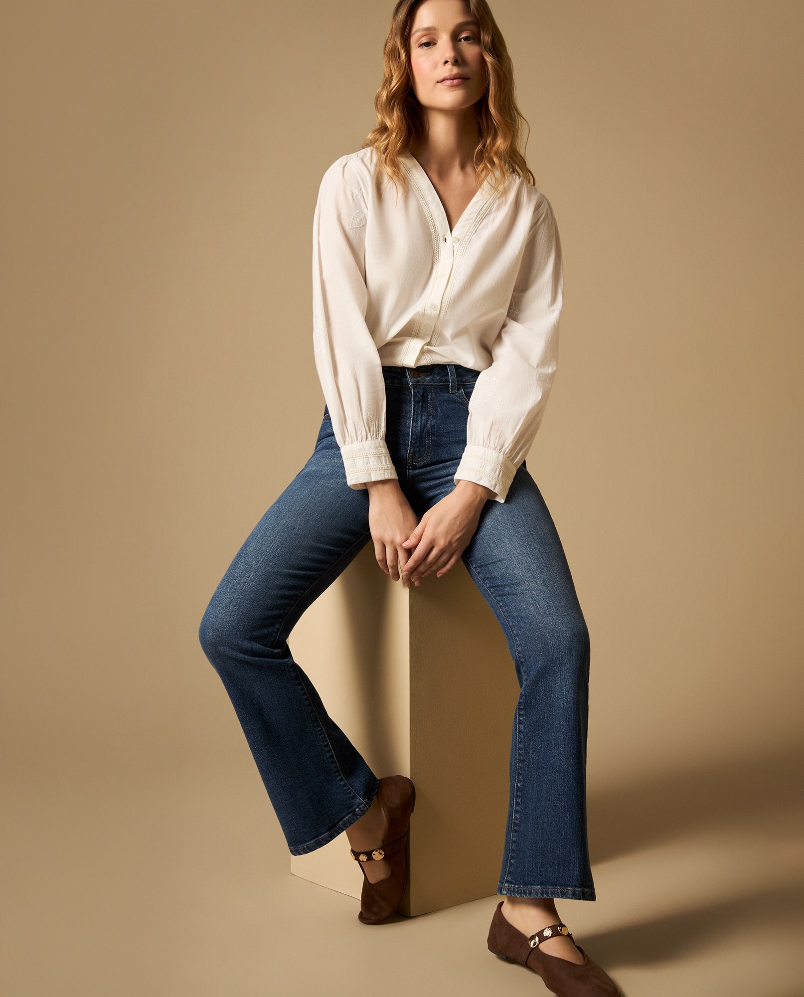 Jean flare largo regular tiro medio - Azul 34_672H007_AZU193933_0