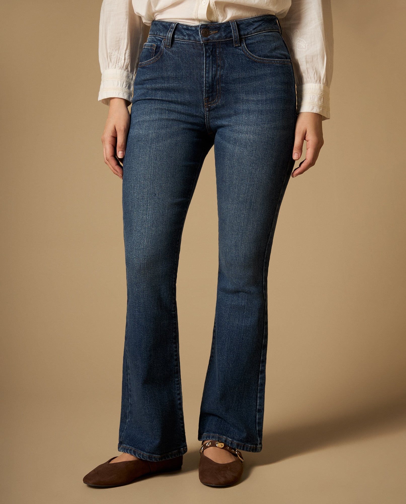 Jean flare largo regular tiro medio - Azul 34_672H007_AZU193933_3
