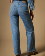 Jean straight leg bordado con detalle floral - Azul