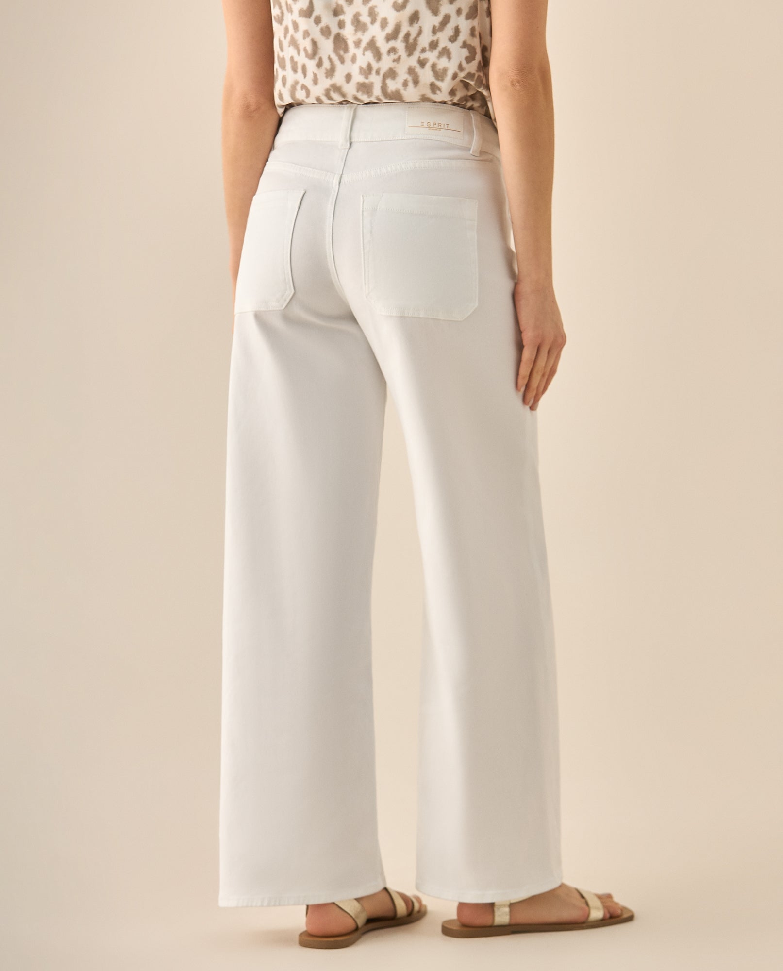 Jean Boot Cut en white denim para mujer - Crudo 34_673G000_CRU110602_5