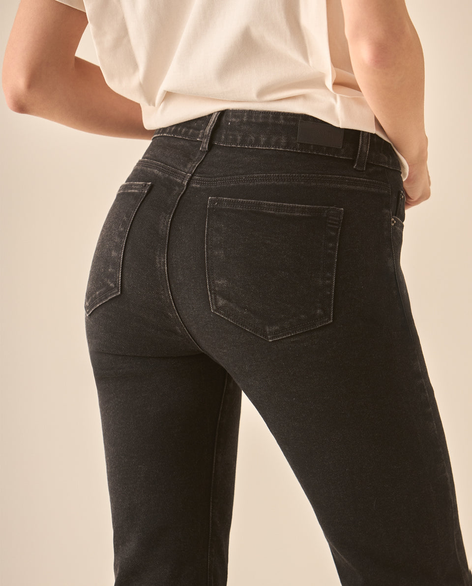 Jean Boot Cut en black denim para mujer - Negro 34_673G012_NEG193909_6