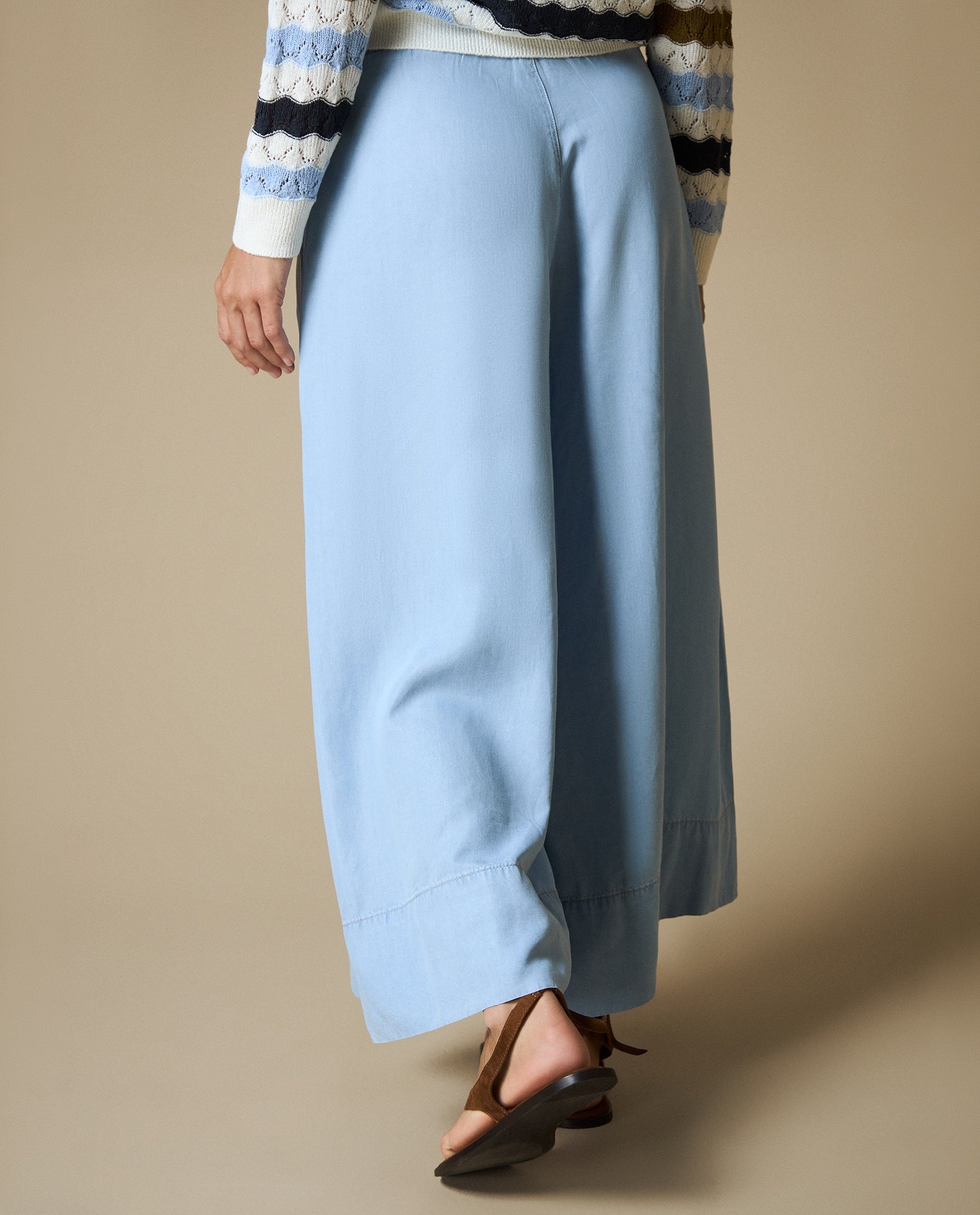 Jean Wide Leg Tobillero - Azul 34_673H006_AZU134110_4