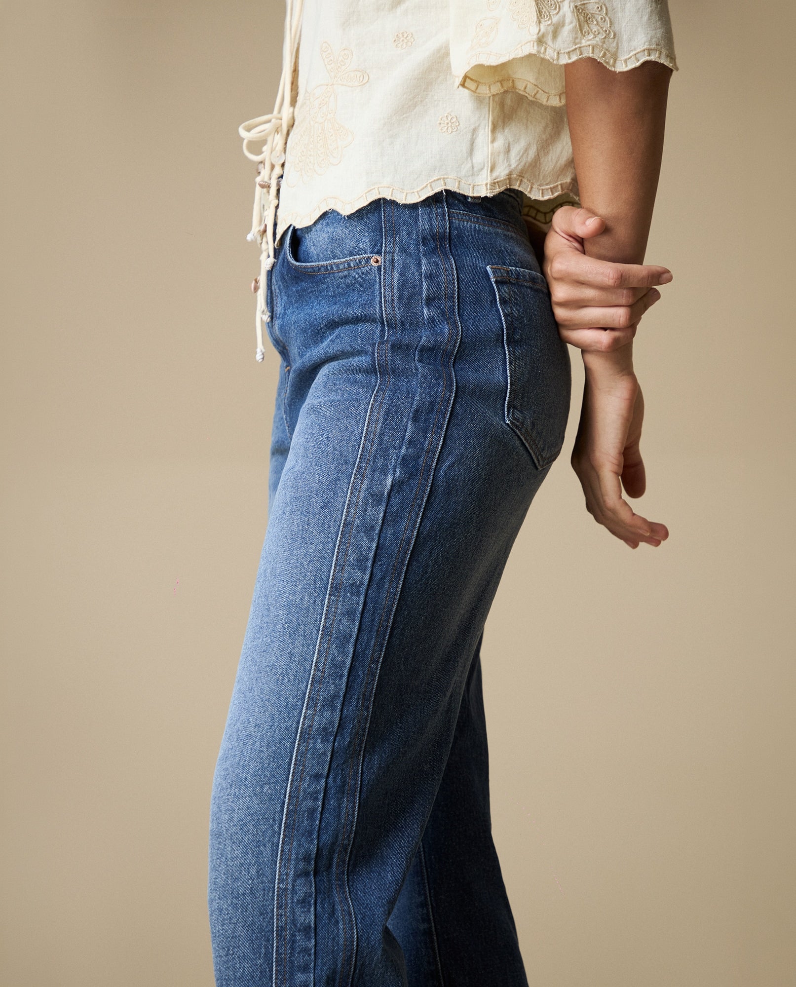 Jeans Straigth Azul Medio - Azul 34_673H030_AZU193933_0