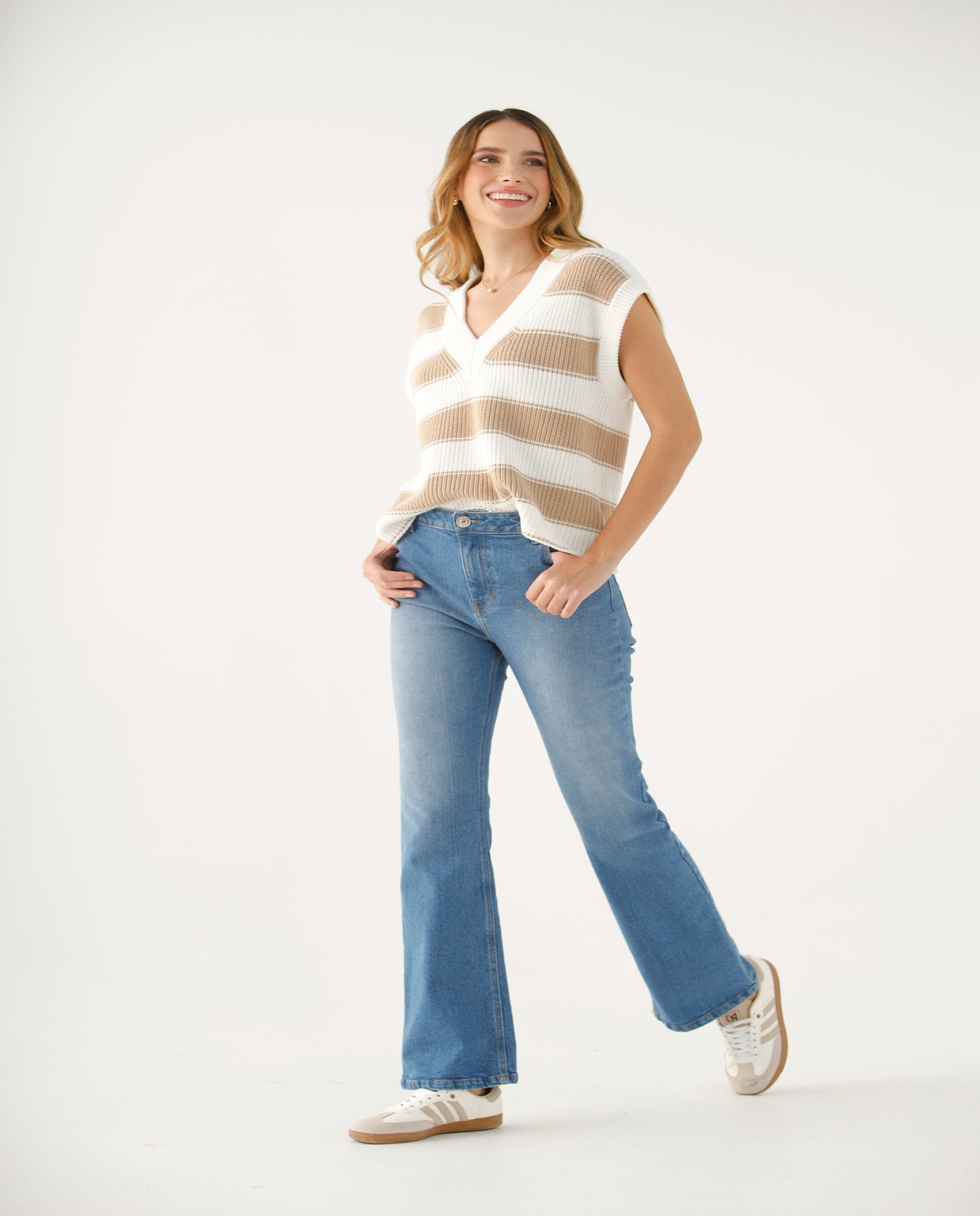 Jean Bootcut para mujer - Azul 34_679F007_AZU174027_6