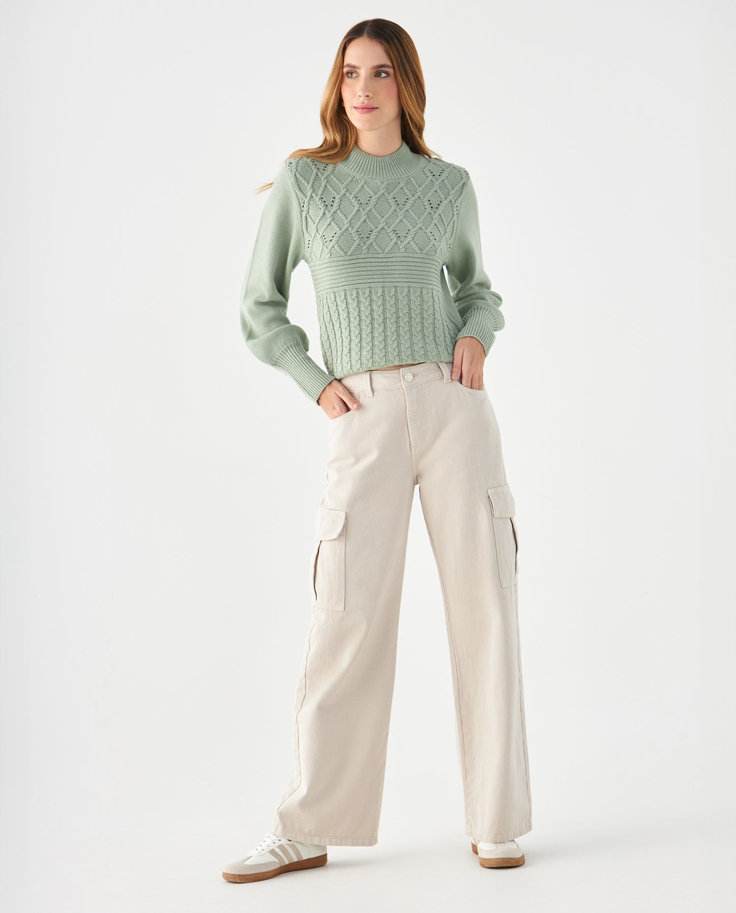 Jean Cargo tono claro para mujer - Crudo