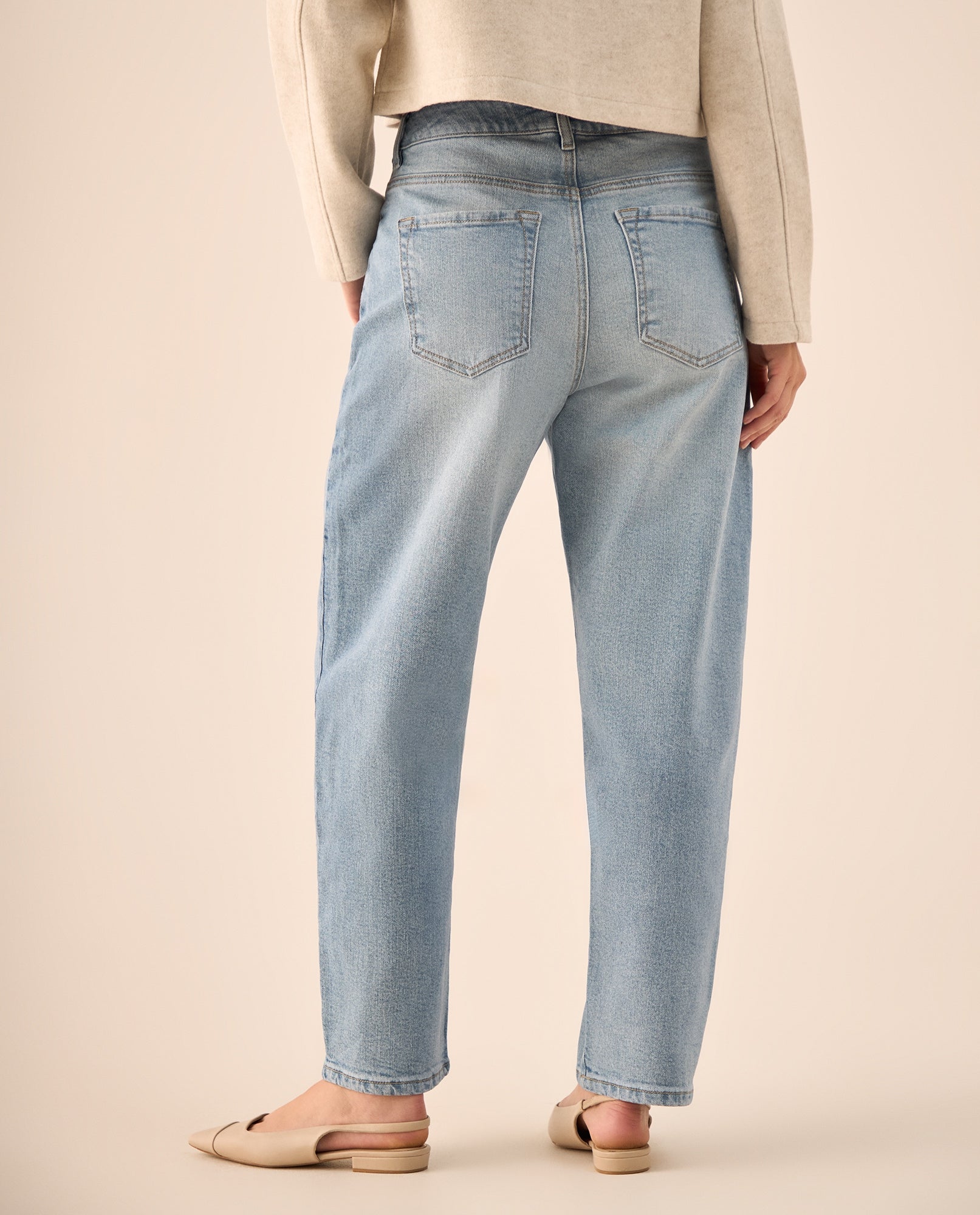 Jean Barrel Azul Claro con Tiro Alto - Azul 34_679G012_AZU134110_5