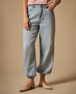 Jean Jogger Azul Claro con Puños Elásticos - Azul