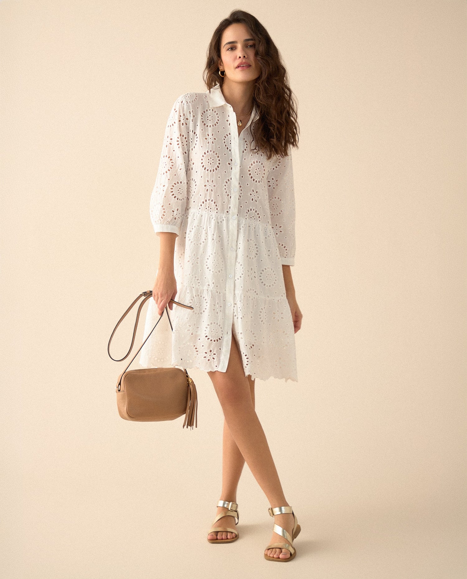 Vestido corto en ojalillo para mujer - Crudo