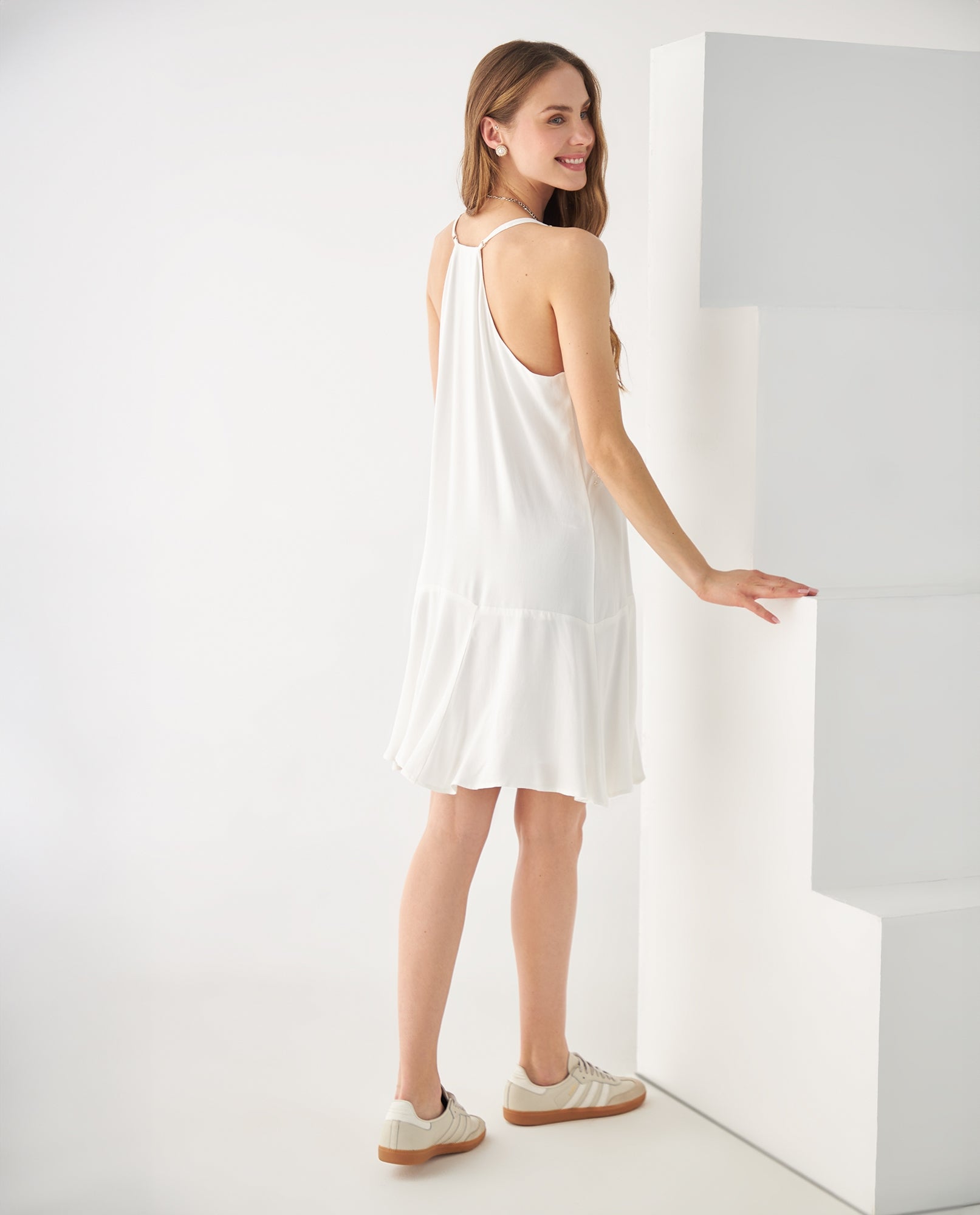 Vestido con apliques decorativos - Crudo 34_692F007_CRU110602_4