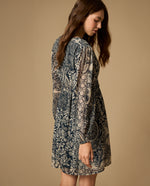 Vestido corto con diseño paisley y cintura fruncida - Azul