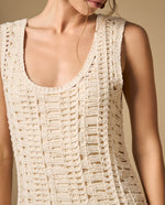 Vestido corto estampado de manga larga con escote en V - Beige