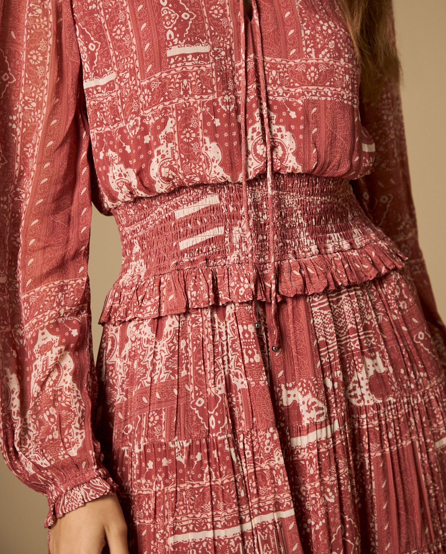 Vestido largo bordado con tiras - Rosa