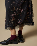 Vestido Midi Corte Slim Fit - Negro 34_693H014_NEG190303_4