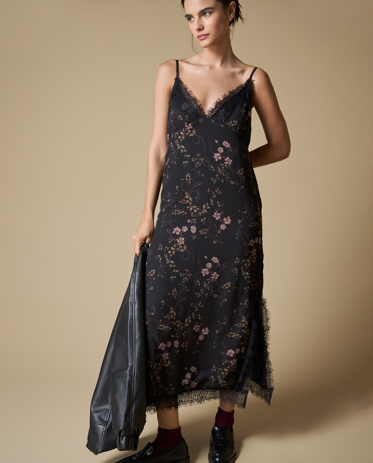 Vestido midi estampado floral - Negro 34_693H014_NEG190303_6