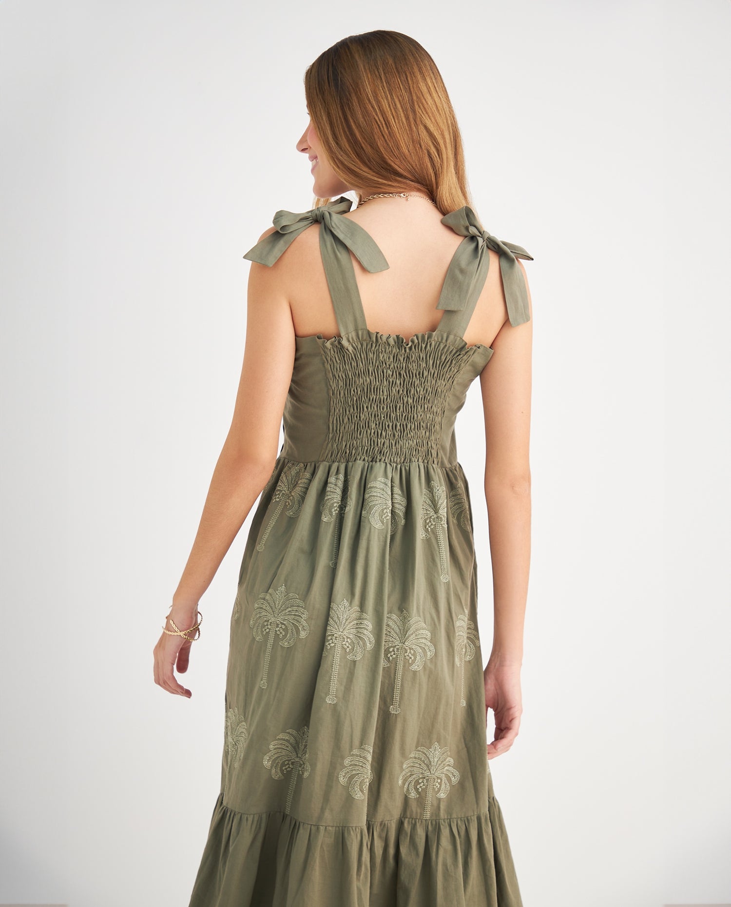 Vestido con detalles bordados para mujer - Verde