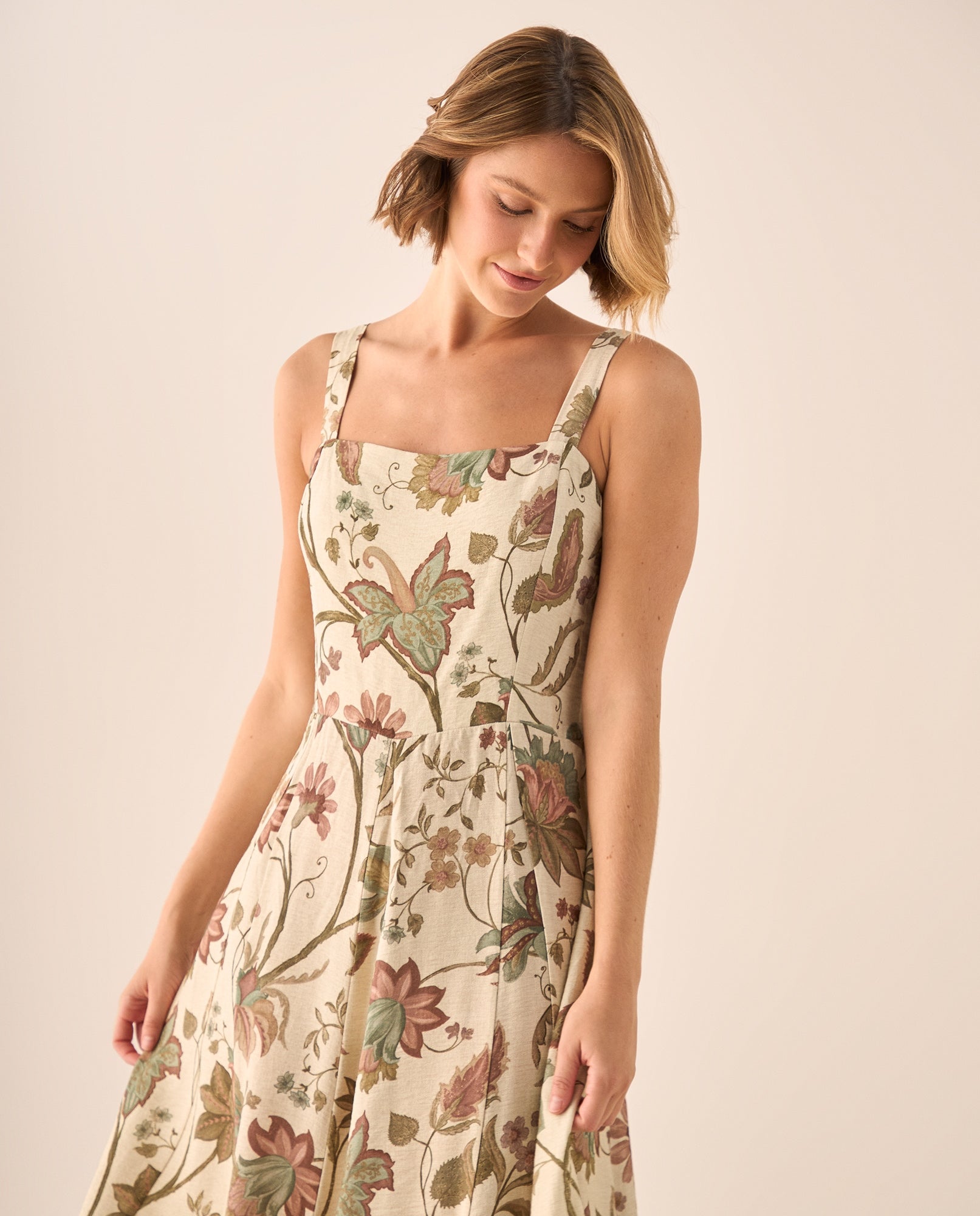 Vestido Largo Floral con Tirantes Ajustables - Blanco 34_699G004_BLA114202_3