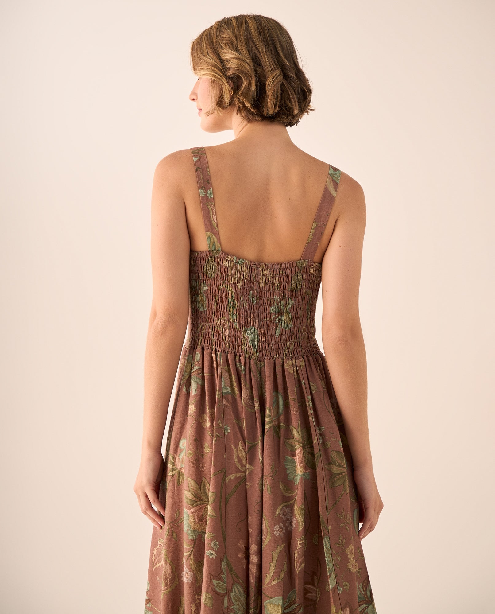 Vestido Largo Floral con Tirantes Ajustables - Café 34_699G004_CAF181320_6