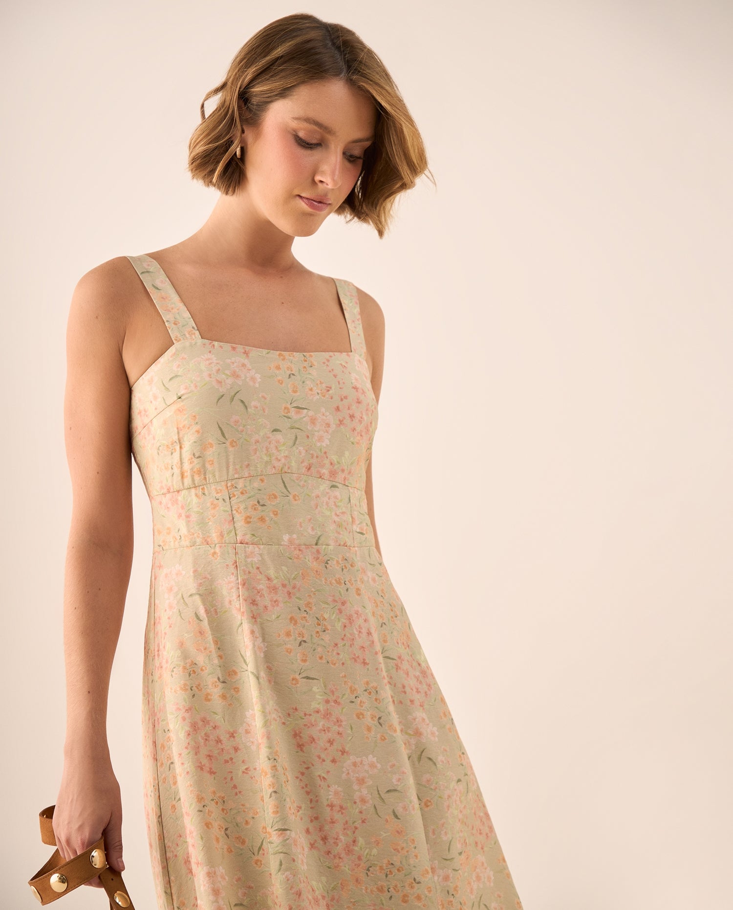 Vestido Largo con Estampado Floral Romántico - Rosa