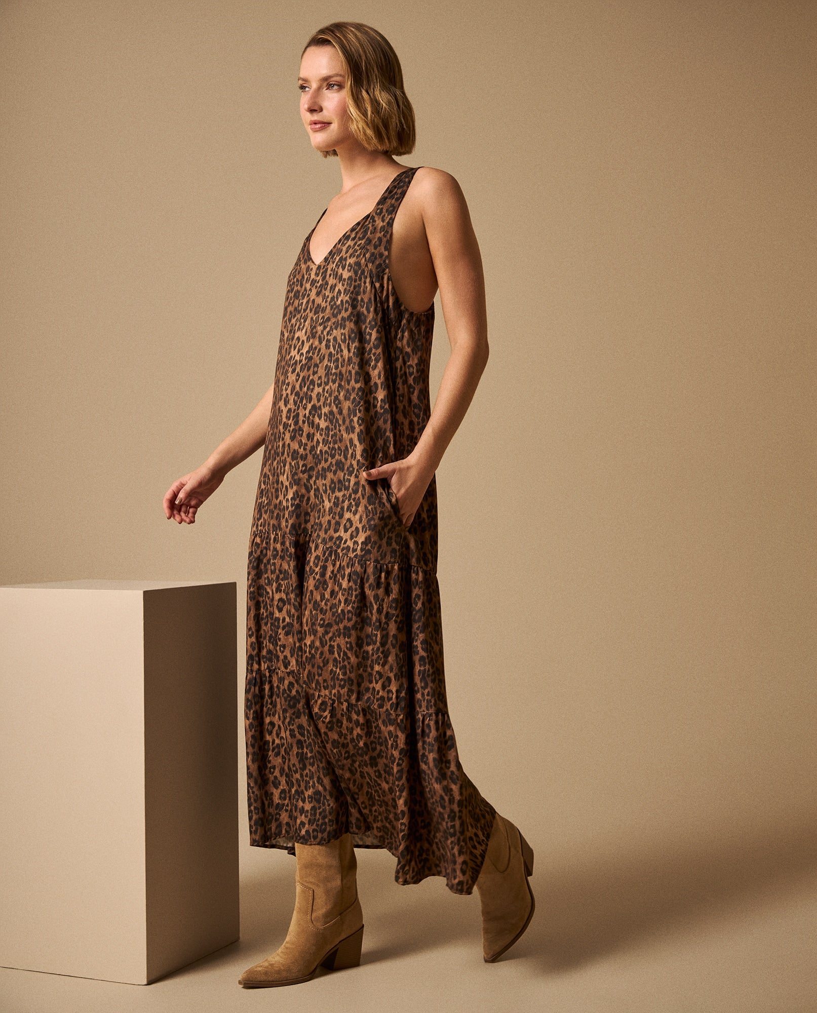 Vestido Largo Animal Print con Tirantes Cruzados - Beige 34_699G017_BEI161315_4