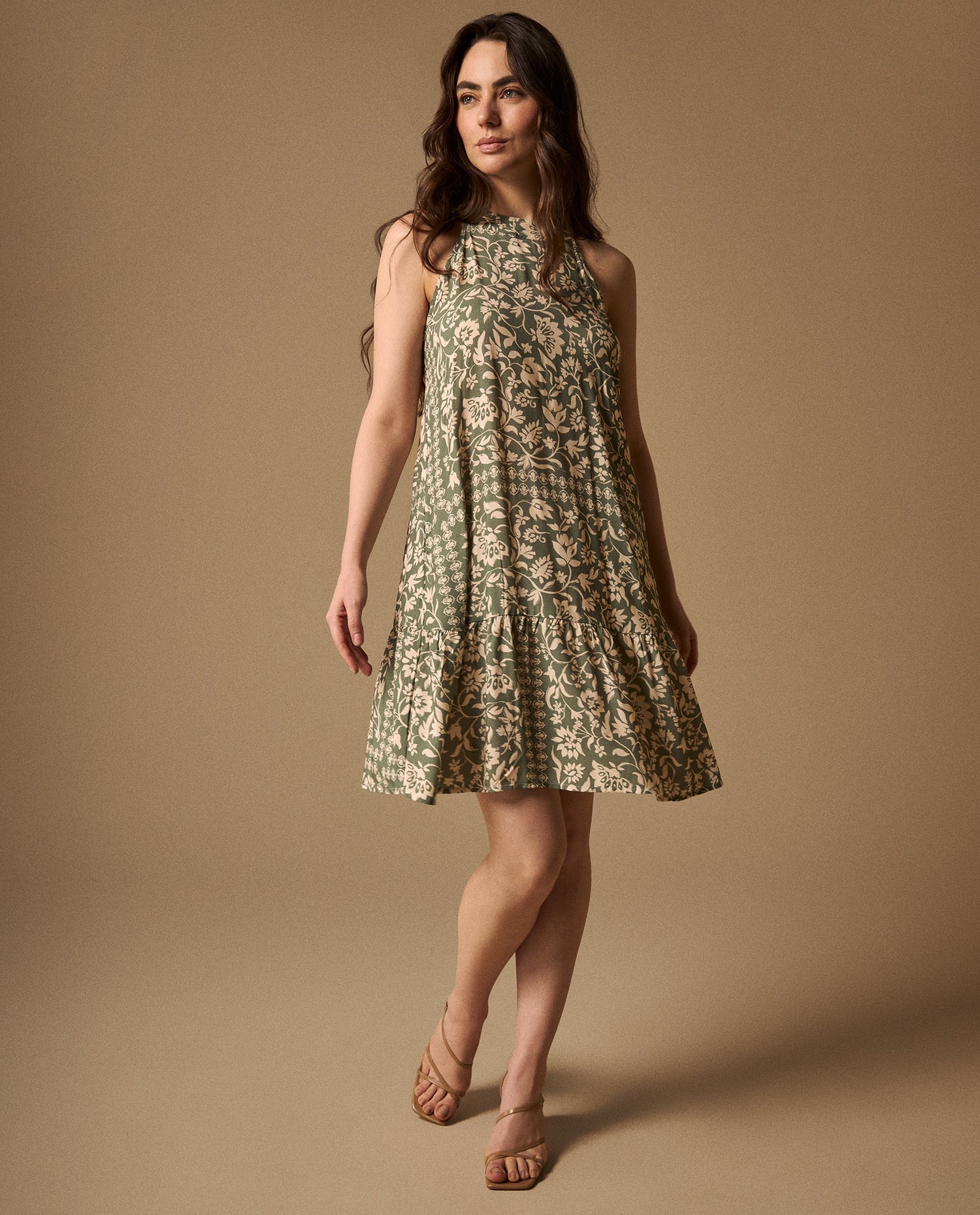 Vestido Floral con Volante - Verde