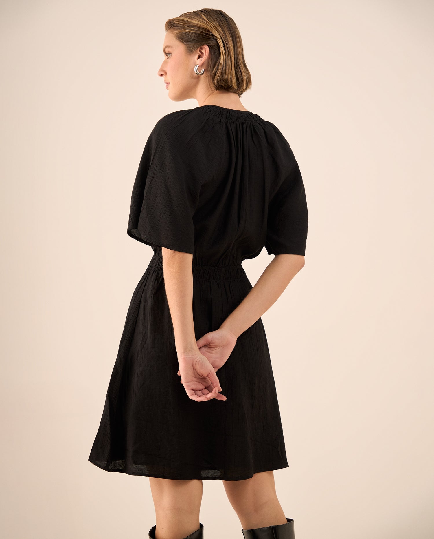 Vestido Bohemio Mangas Kimono - Negro