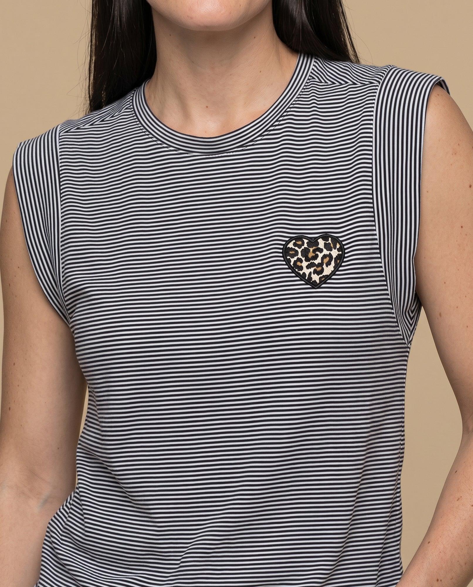 Camiseta rayas manga corta bordada - Blanco 34_902H016_BLA110601_3