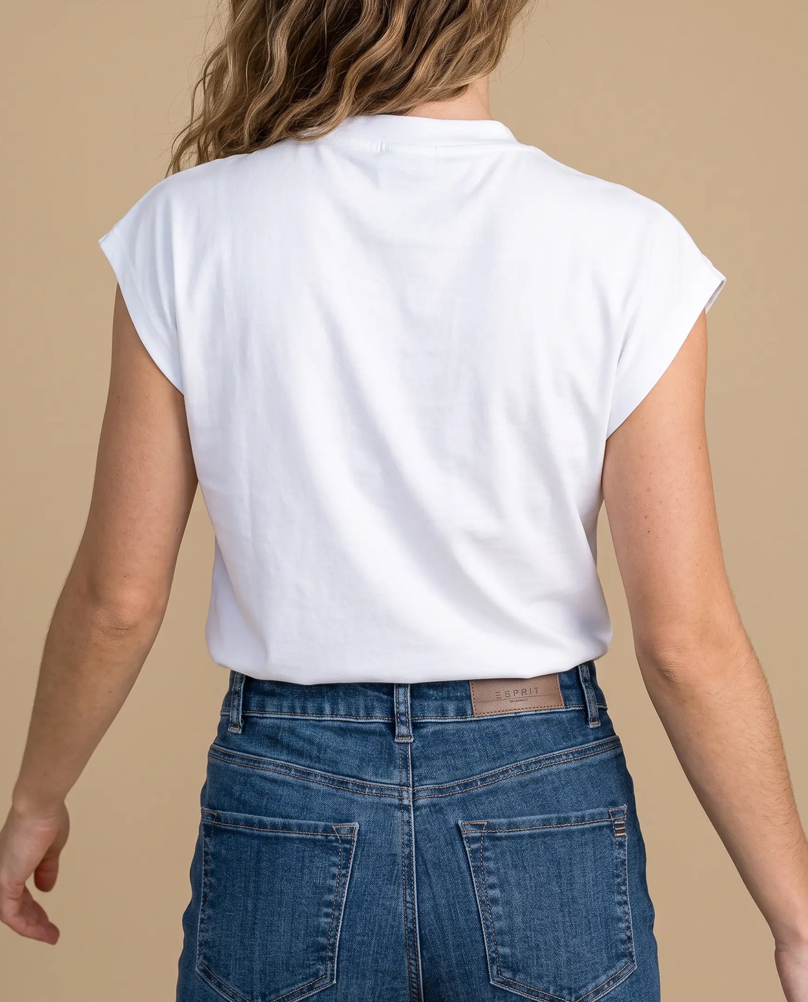 Camiseta manga sisa cuello redondo - Crudo 34_903H012_CRU144501_4
