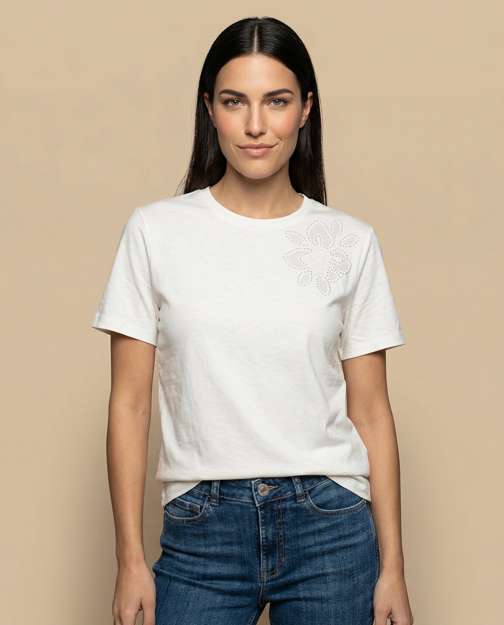 Camiseta manga corta con detalle bordado - Crudo 34_905H025_CRU110105_0