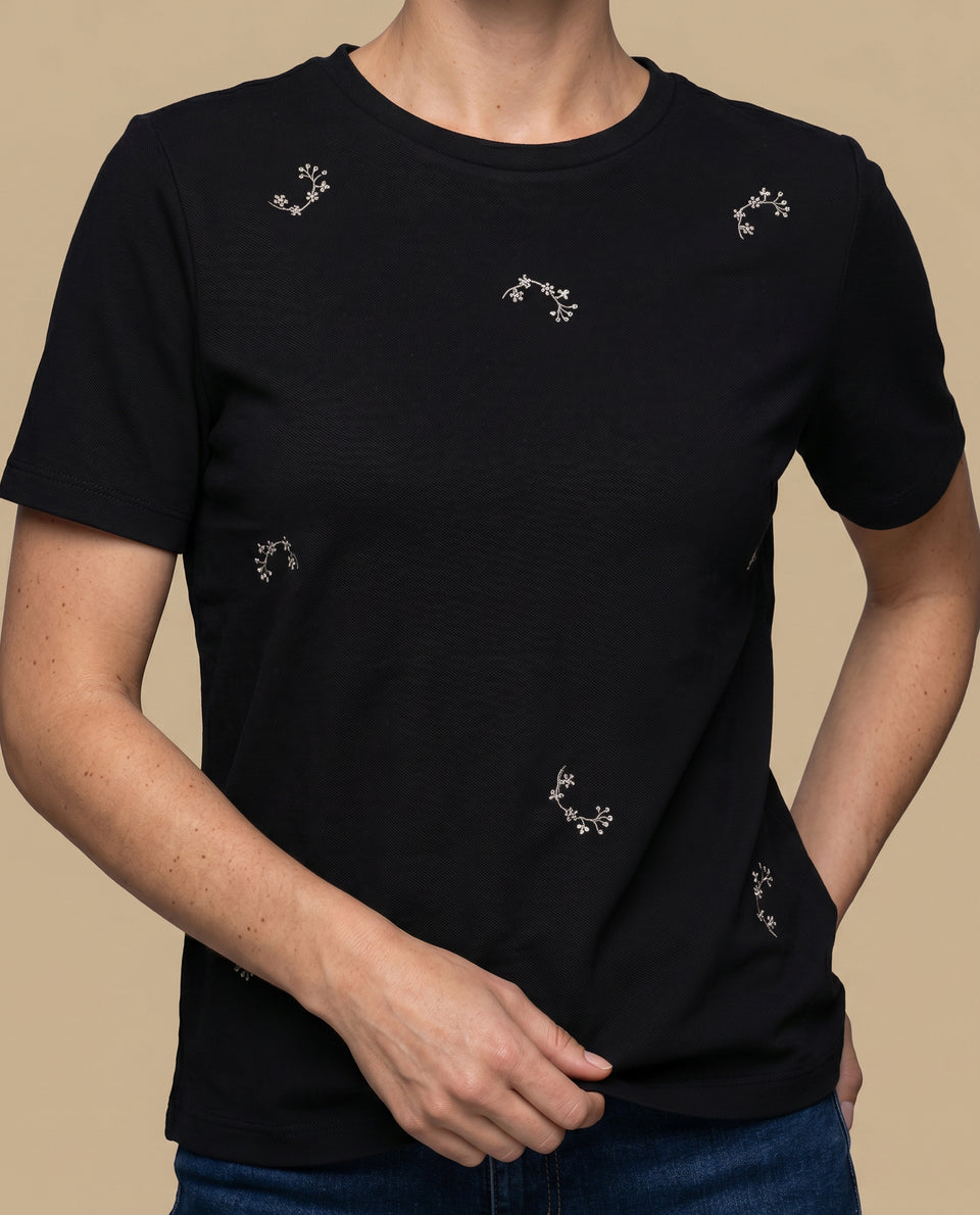Camiseta manga corta bordada - Negro 34_905H083_NEG190303_3
