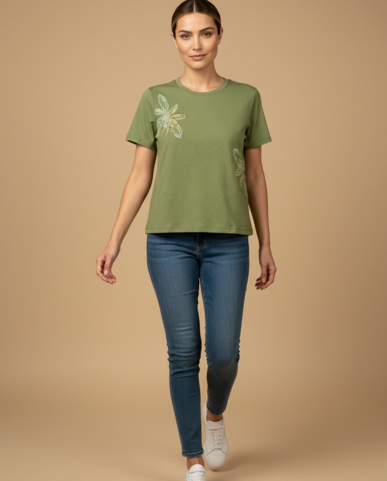 Camiseta con Bordados Florales - Beige 34_909G008_BEI161110_1